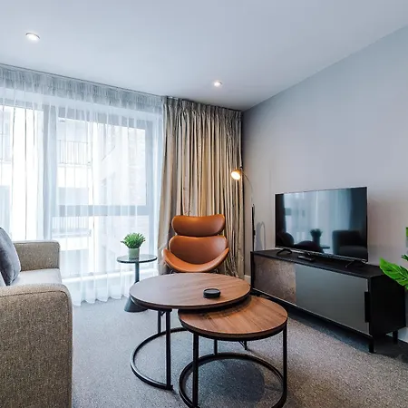 Hilltop Serviced Apartments - Sheffield Exterior photo