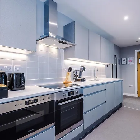 Hilltop Serviced Apartments - Sheffield Exterior photo