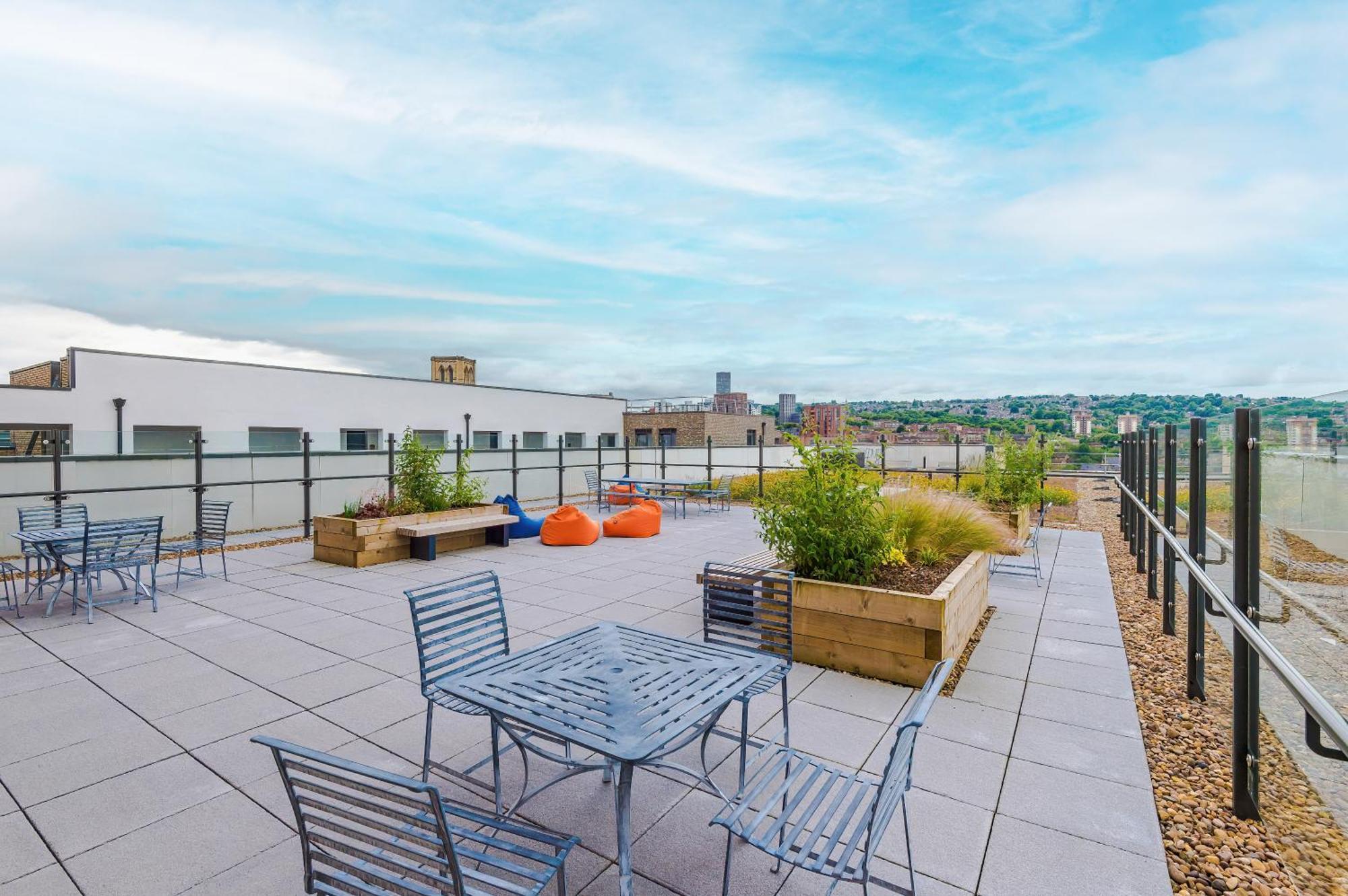 Hilltop Serviced - Appartement *